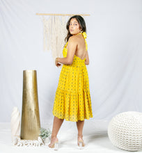 Load image into Gallery viewer, Diya Halter Neck Midi Dress
